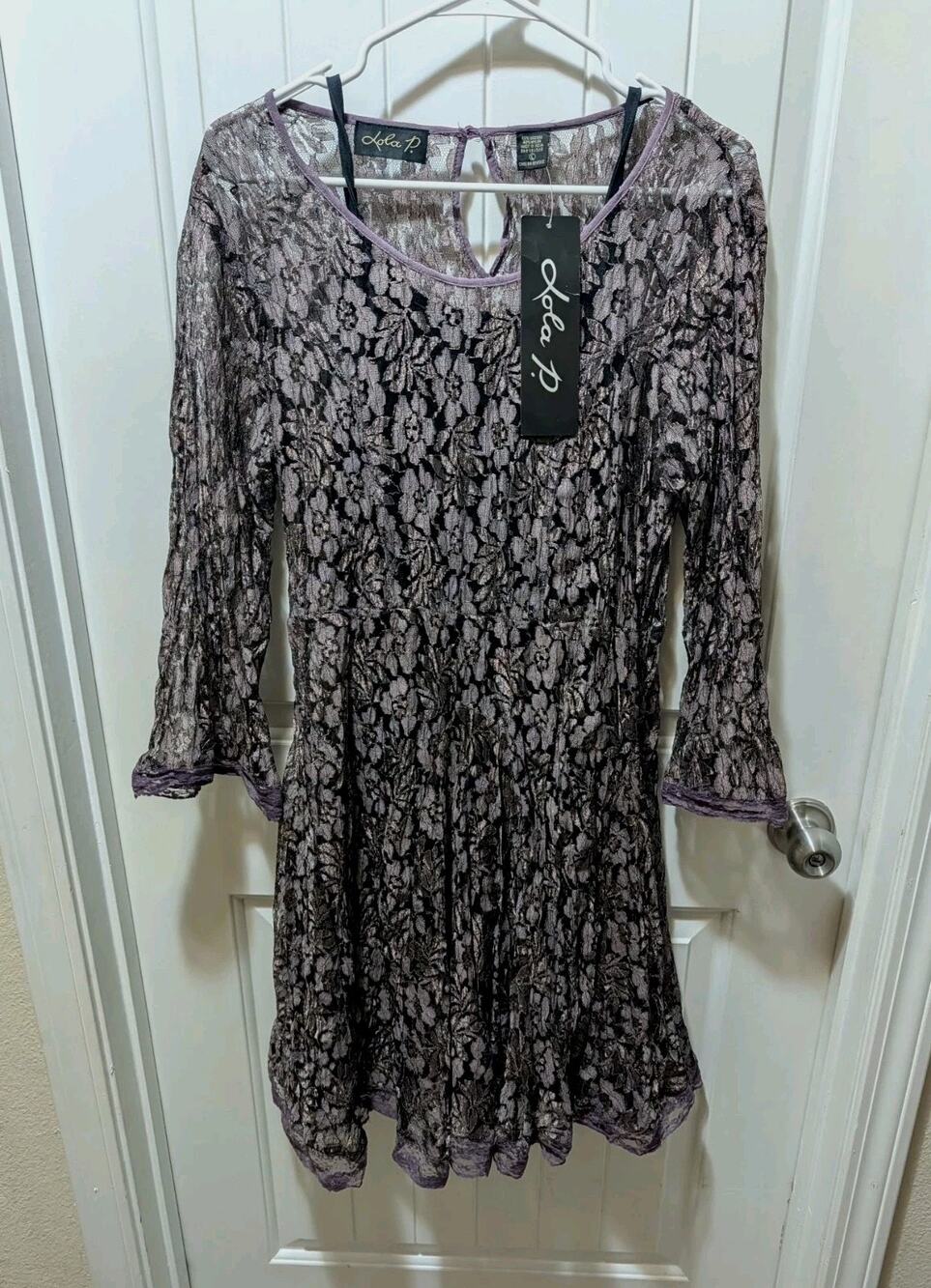 Lola P. Purple Black Lined Floral Lace Shift Mini Dress Bell Sleeve Women's L
